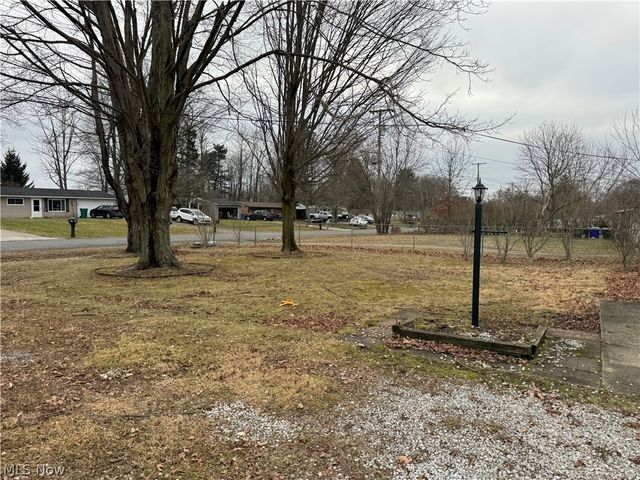 3153 Polly Road, Ravenna, OH 44266