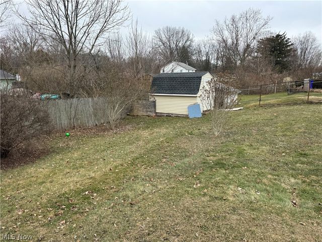 3153 Polly Road, Ravenna, OH 44266