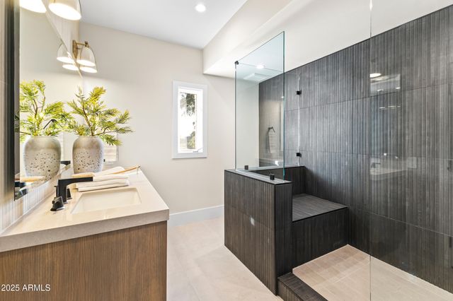 7475 E GAINEY RANCH Road 7, Scottsdale, AZ 85258