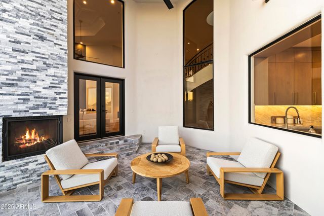 7475 E GAINEY RANCH Road 7, Scottsdale, AZ 85258