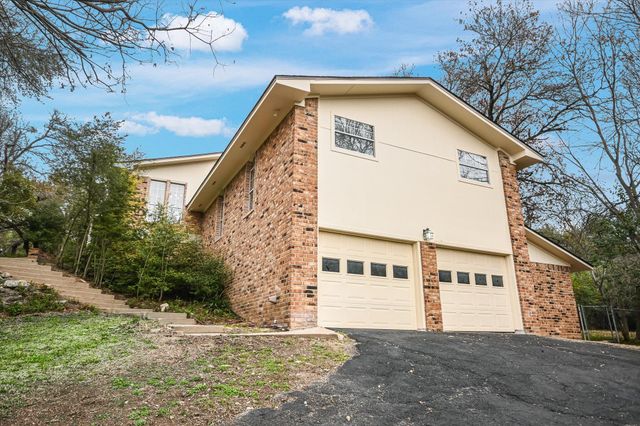 10709 Yucca DR, Austin, TX 78759