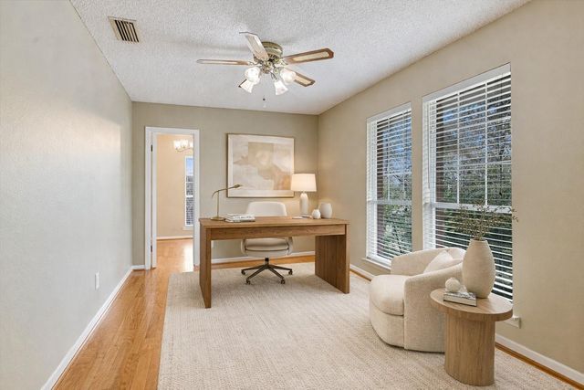 10709 Yucca DR, Austin, TX 78759