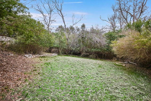 10709 Yucca DR, Austin, TX 78759