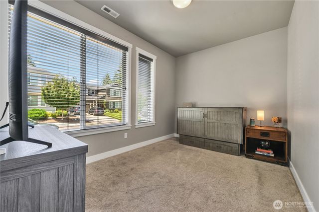1115 NE Sockeye Court, Bremerton, WA 98311