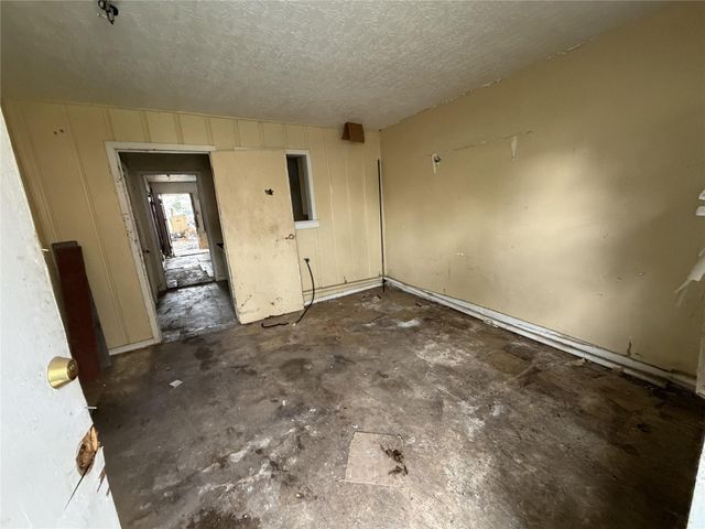 6135 Sidney Street, Houston, TX 77021