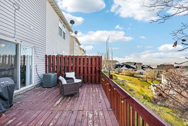 139 E WAYFIELD DR, Draper, UT 84020