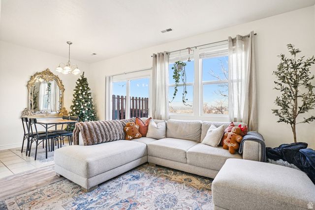 139 E WAYFIELD DR, Draper, UT 84020