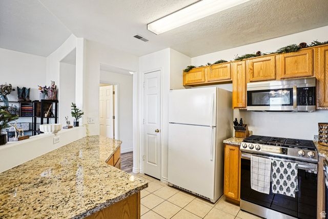 139 E WAYFIELD DR, Draper, UT 84020