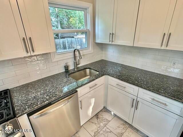 20 Evelyn Terrace, Spotswood, NJ 08884