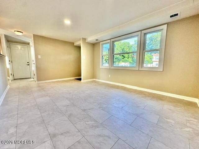 20 Evelyn Terrace, Spotswood, NJ 08884