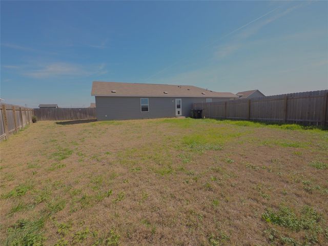 216 All American WAY, Jarrell, TX 76537