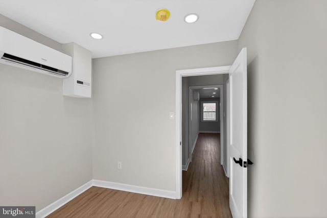 727 W COUNTY LINE RD, Hatboro, PA 19040