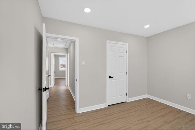 727 W COUNTY LINE RD, Hatboro, PA 19040