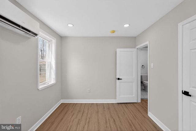 727 W COUNTY LINE RD, Hatboro, PA 19040