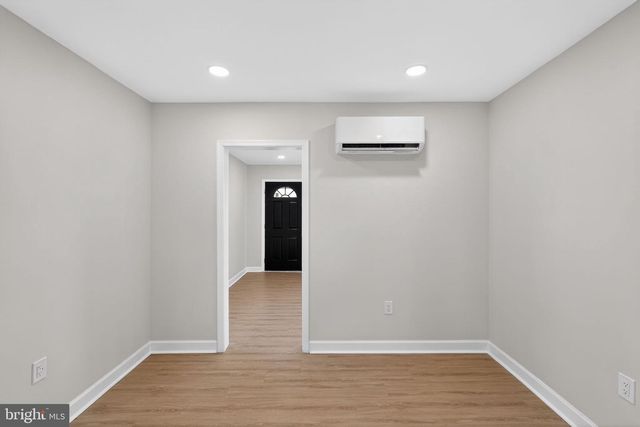 727 W COUNTY LINE RD, Hatboro, PA 19040