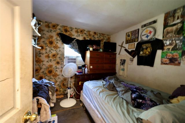 2009 S SUMMERLIN AVENUE, Sanford, FL 32771