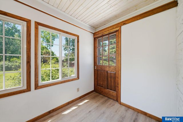 417 S Cotner Boulevard, Lincoln, NE 68510