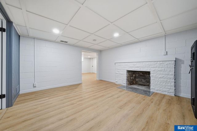 417 S Cotner Boulevard, Lincoln, NE 68510