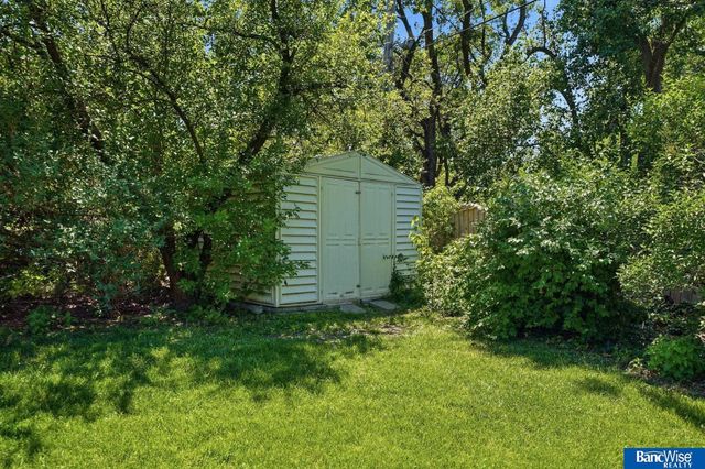 417 S Cotner Boulevard, Lincoln, NE 68510