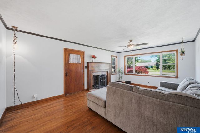 417 S Cotner Boulevard, Lincoln, NE 68510