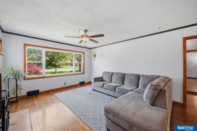 417 S Cotner Boulevard, Lincoln, NE 68510