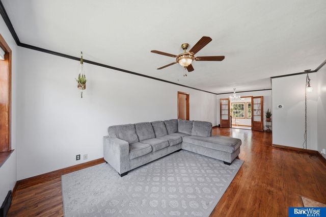 417 S Cotner Boulevard, Lincoln, NE 68510