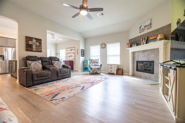 20232 Torrey Pines Lane, Cleveland, TX 77327