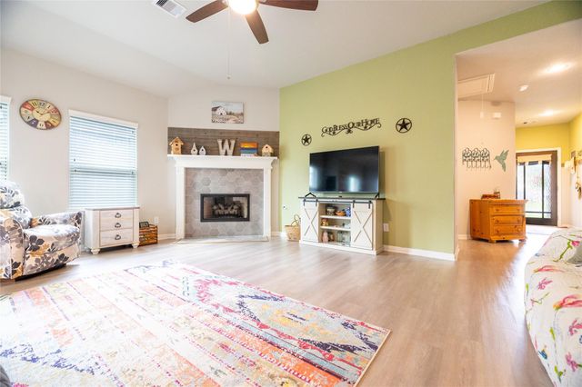 20232 Torrey Pines Lane, Cleveland, TX 77327