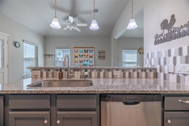 20232 Torrey Pines Lane, Cleveland, TX 77327