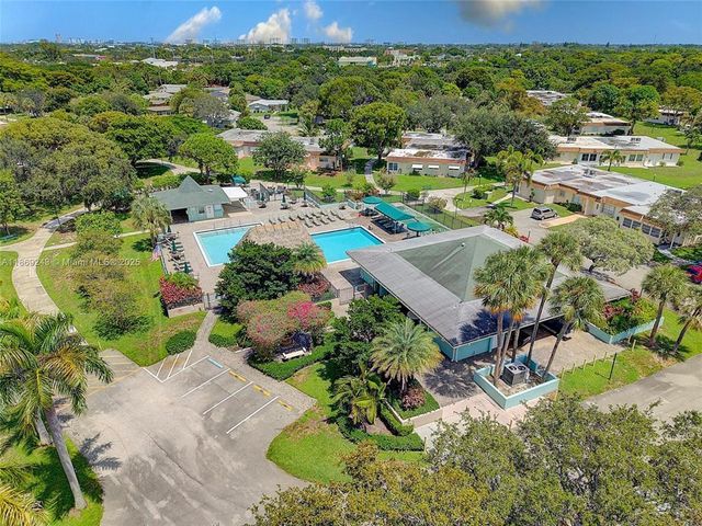 3641 SW NATURA Avenue A, Deerfield Beach, FL 33441