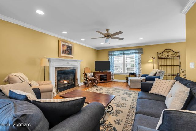 1112 Oakland Street, Point Pleasant, NJ 08742