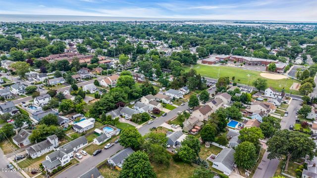1112 Oakland Street, Point Pleasant, NJ 08742
