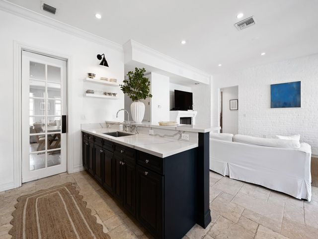 1125 SE 8th Street, Fort Lauderdale, FL 33316