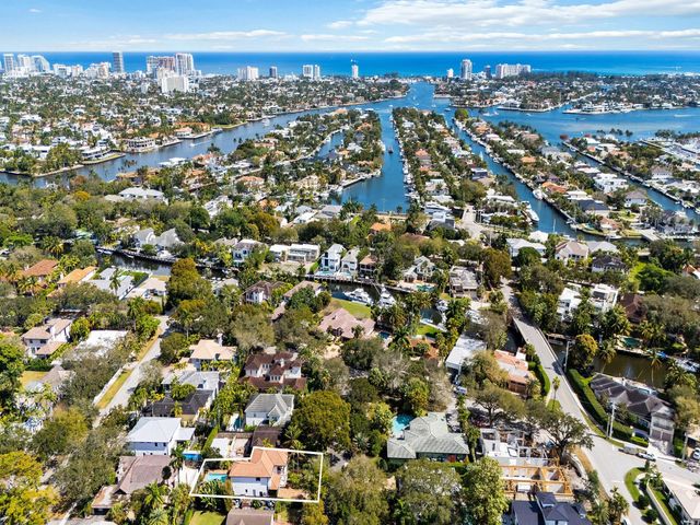 1125 SE 8th Street, Fort Lauderdale, FL 33316