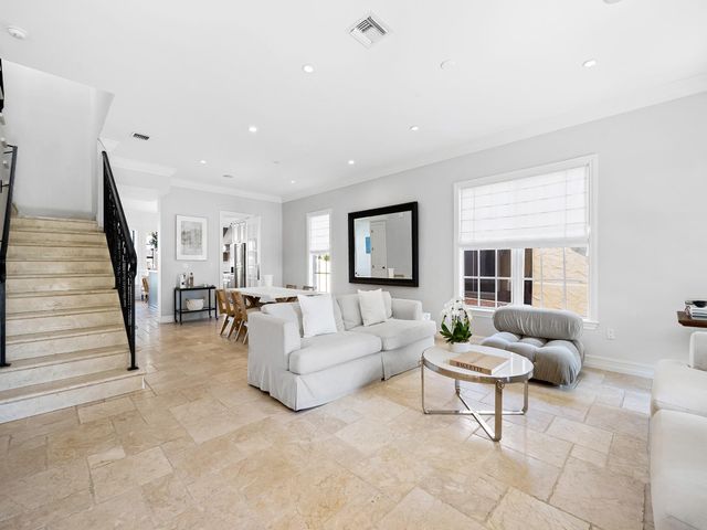 1125 SE 8th Street, Fort Lauderdale, FL 33316