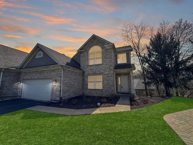 1419 White Oak Lane, Woodstock, IL 60098