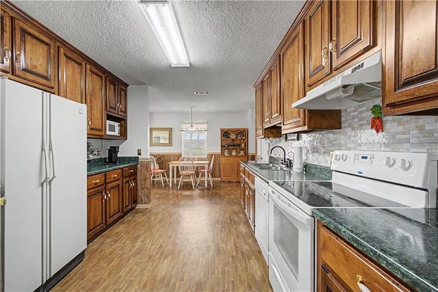 13770 Running Deer Court, Grand Bay, AL 36541