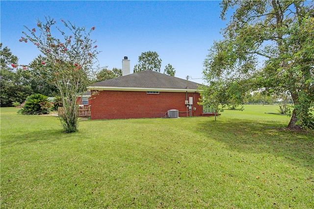 13770 Running Deer Court, Grand Bay, AL 36541