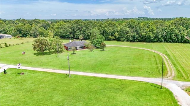 13770 Running Deer Court, Grand Bay, AL 36541