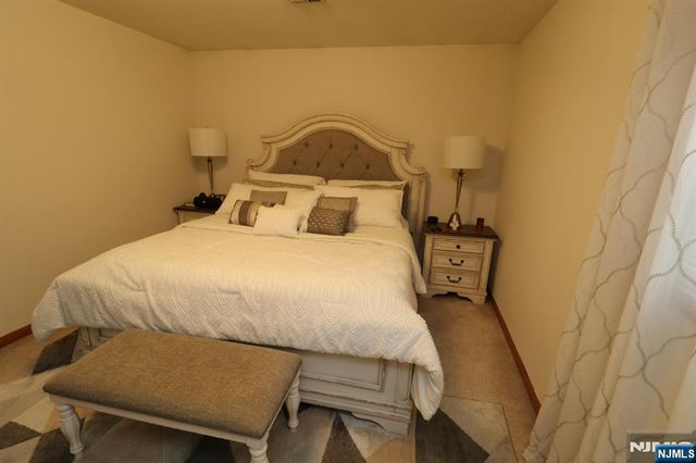 15 Garibaldi Avenue, Newark, NJ 07114