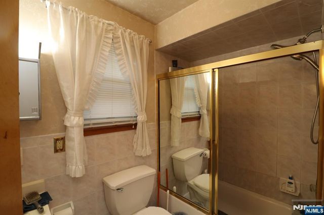 15 Garibaldi Avenue, Newark, NJ 07114