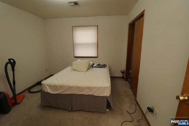 15 Garibaldi Avenue, Newark, NJ 07114