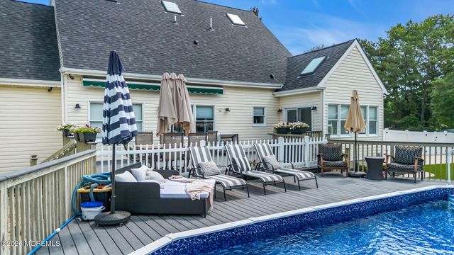 1661 Lincoln Boulevard, Whiting, NJ 08759