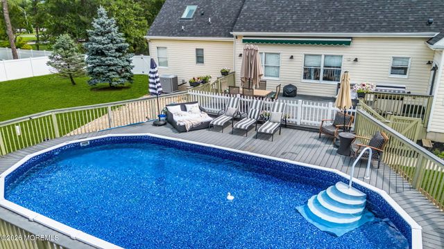 1661 Lincoln Boulevard, Whiting, NJ 08759