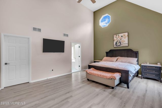 1661 Lincoln Boulevard, Whiting, NJ 08759