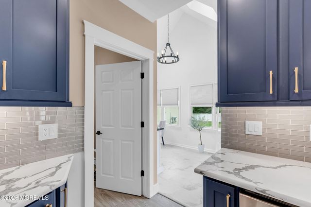 1661 Lincoln Boulevard, Whiting, NJ 08759