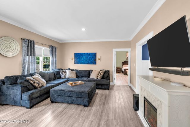 1661 Lincoln Boulevard, Whiting, NJ 08759