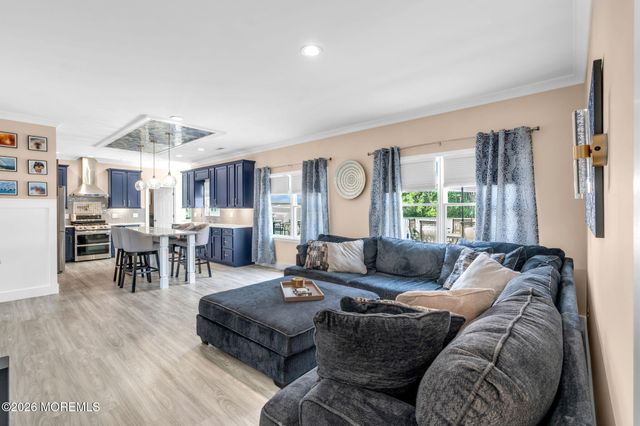 1661 Lincoln Boulevard, Whiting, NJ 08759