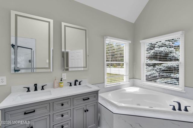 1661 Lincoln Boulevard, Whiting, NJ 08759