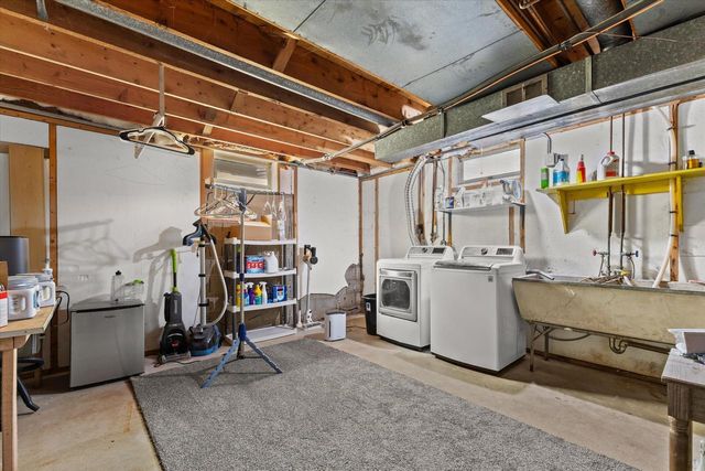 W215N10367 Laurel COURT, Colgate, WI 53017